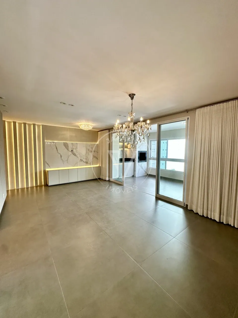 Apartamento à Venda Edifício Elegance Londrina Pr - foto 1 de 20