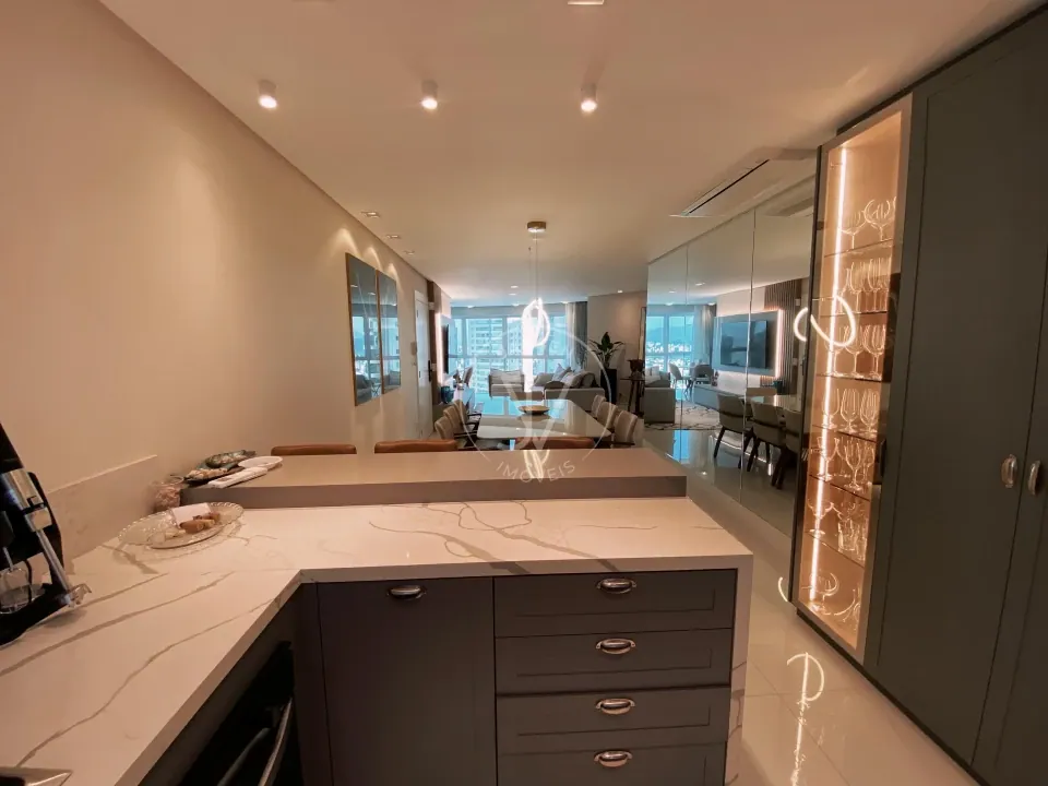 Apartamento Mobiliado No Edifício Magnifique Tower Na Barra Sul De balneário Camboriú Sc - foto 6 de 11