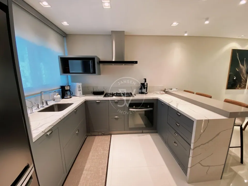 Apartamento Mobiliado No Edifício Magnifique Tower Na Barra Sul De balneário Camboriú Sc - foto 7 de 11