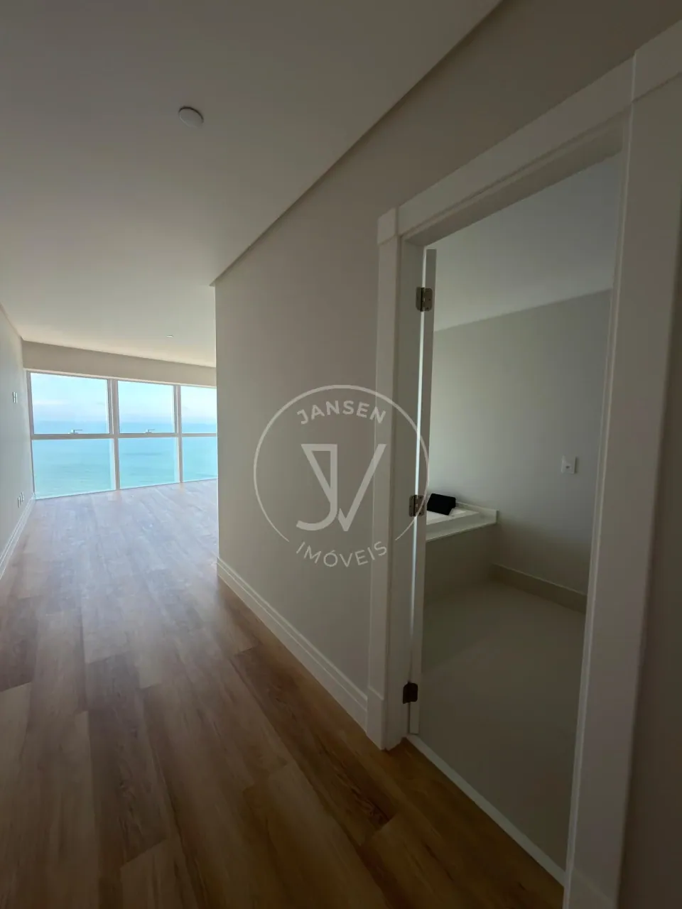 Apartamento No Edifício One Tower Balneário Camboriú - foto 8 de 9