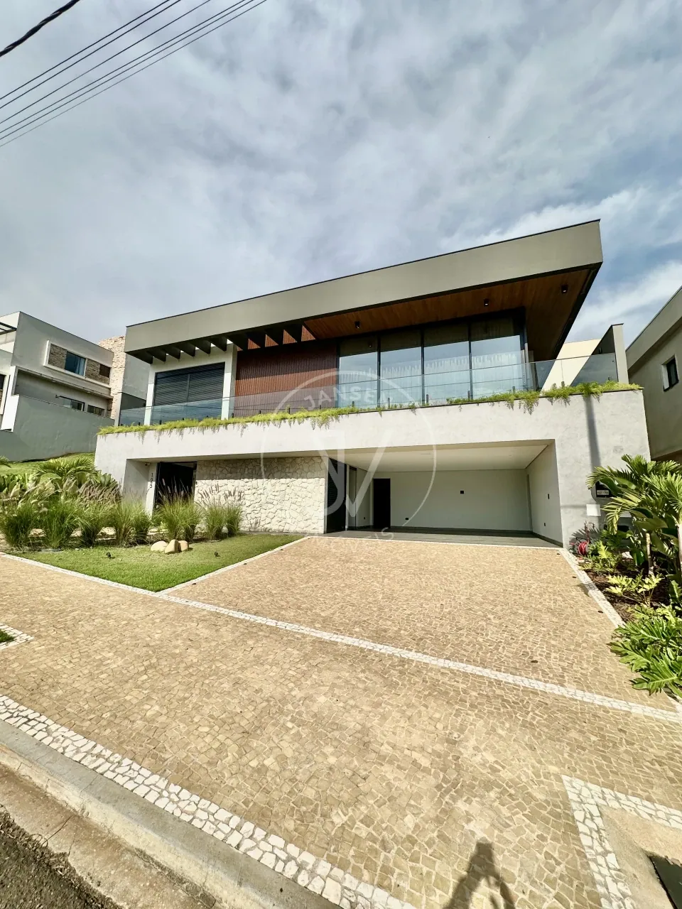 Casa à Venda Condomínio Royal Boulevard Em Ibiporã - foto 1 de 20