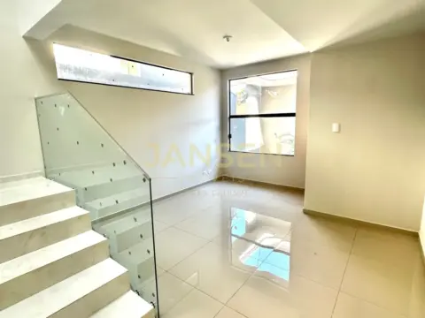Casa à Venda Jardim Itamaraty Ibiporã