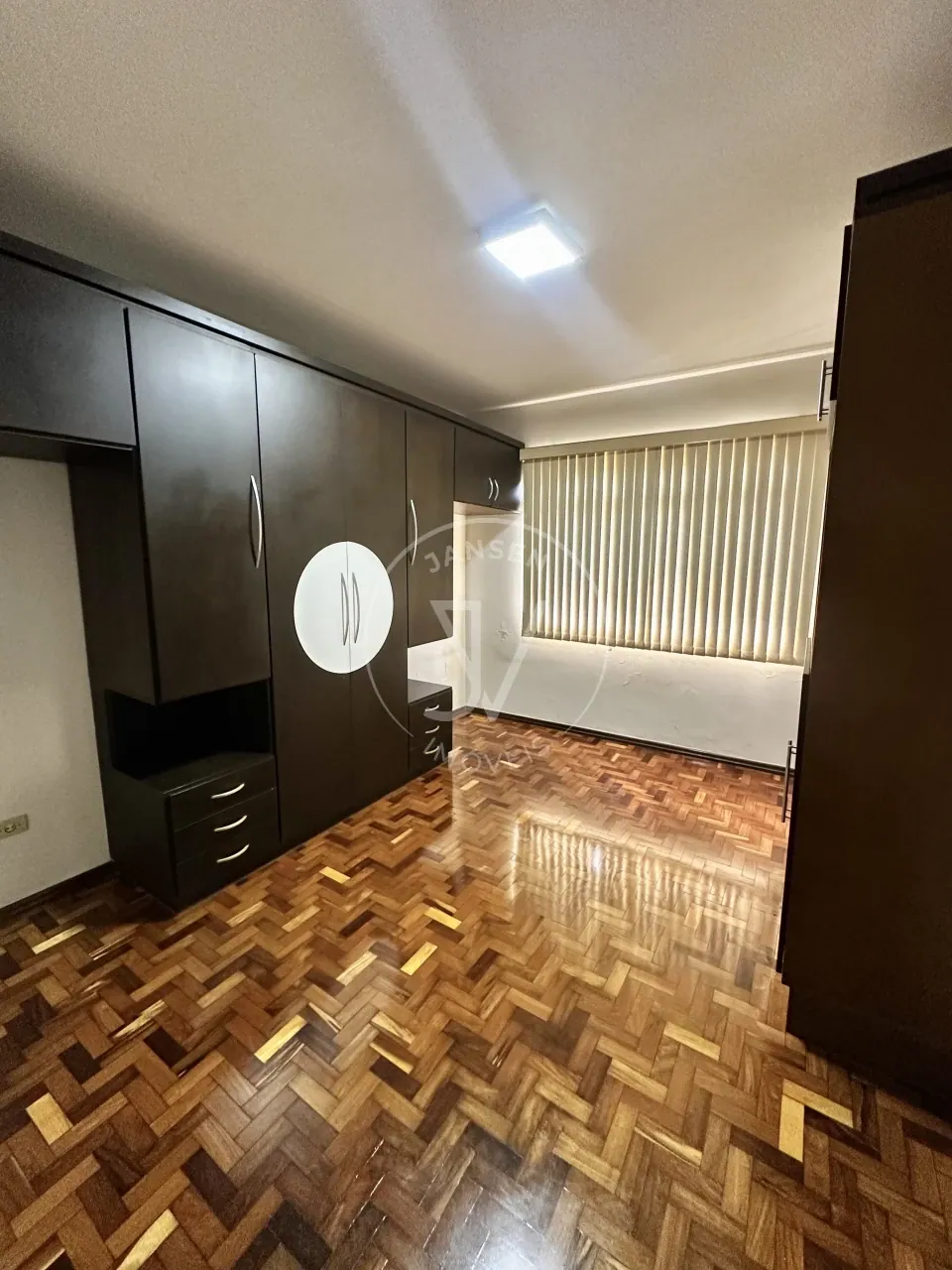 Casa à Venda Na Av Dos Estudantes Em Ibiporã - foto 10 de 16