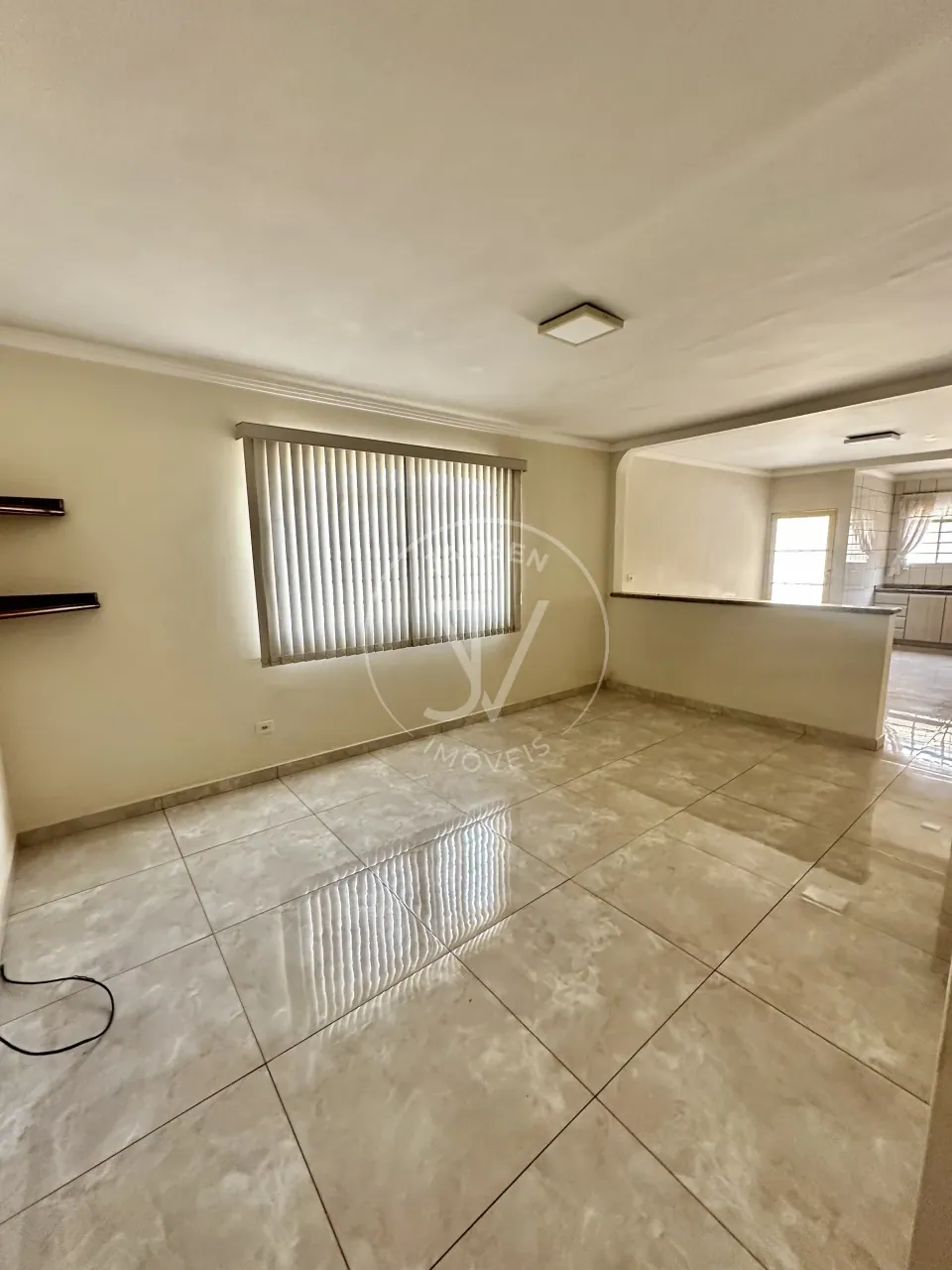 Casa à Venda Na Av Dos Estudantes Em Ibiporã - foto 5 de 16