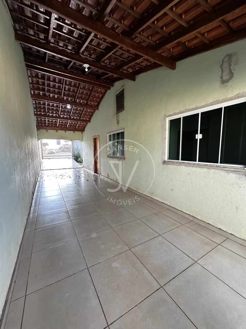 Casa à Venda No Centro De Jataizinho - foto 17 de 20
