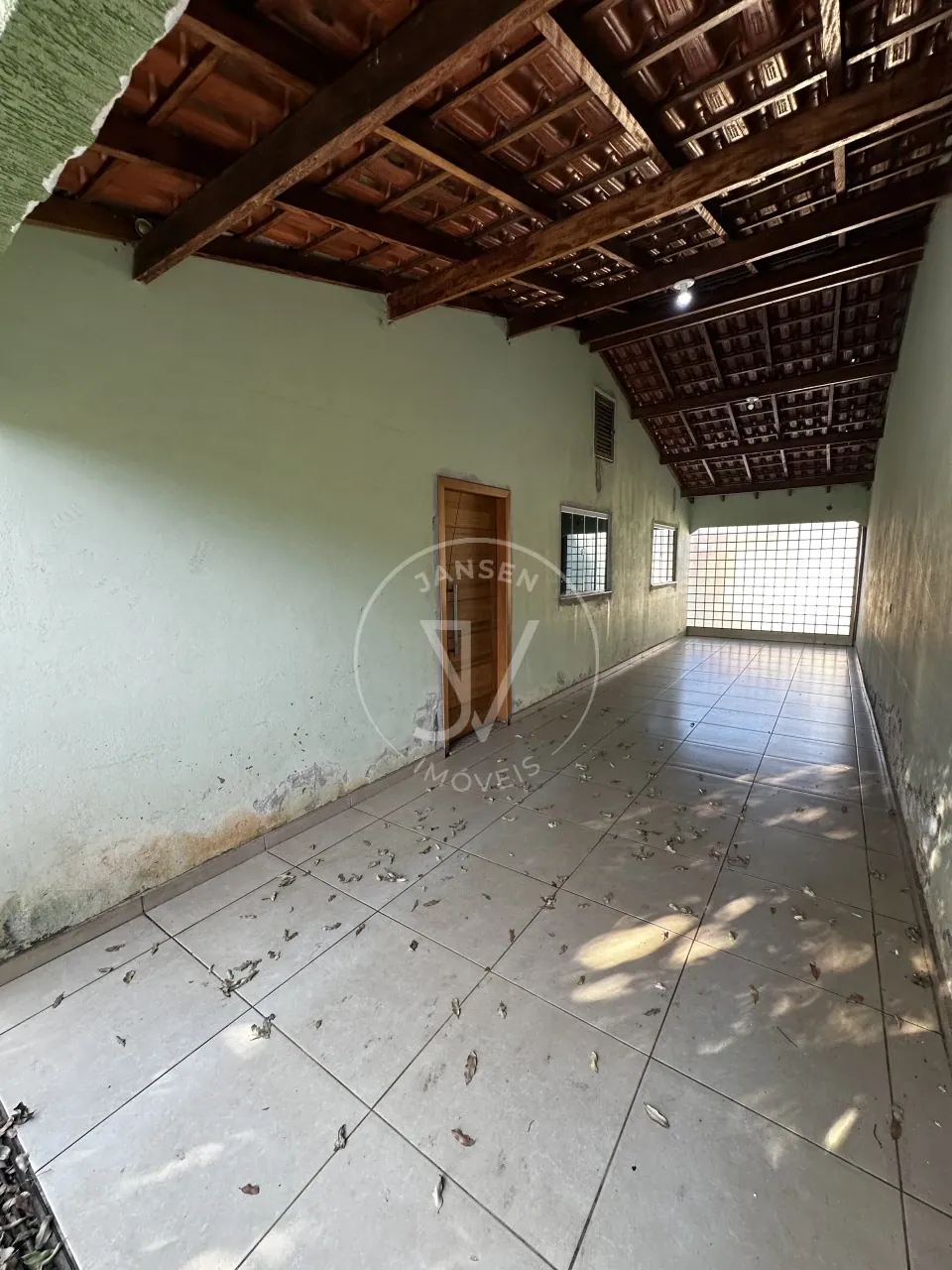 Casa à Venda No Centro De Jataizinho - foto 18 de 20