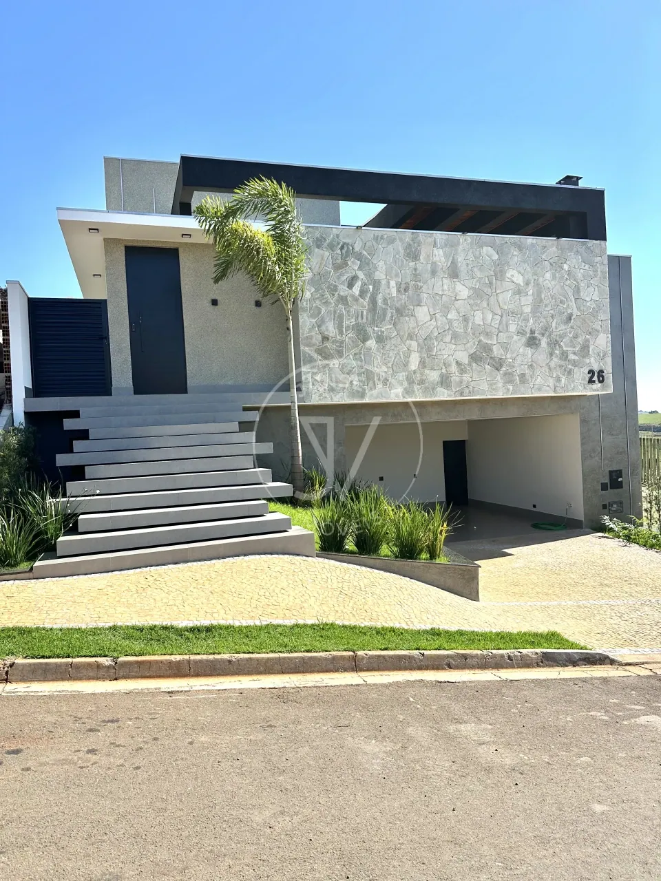 Casa à Venda No Condomínio Royal Boulevard Em Ibiporã - foto 1 de 20