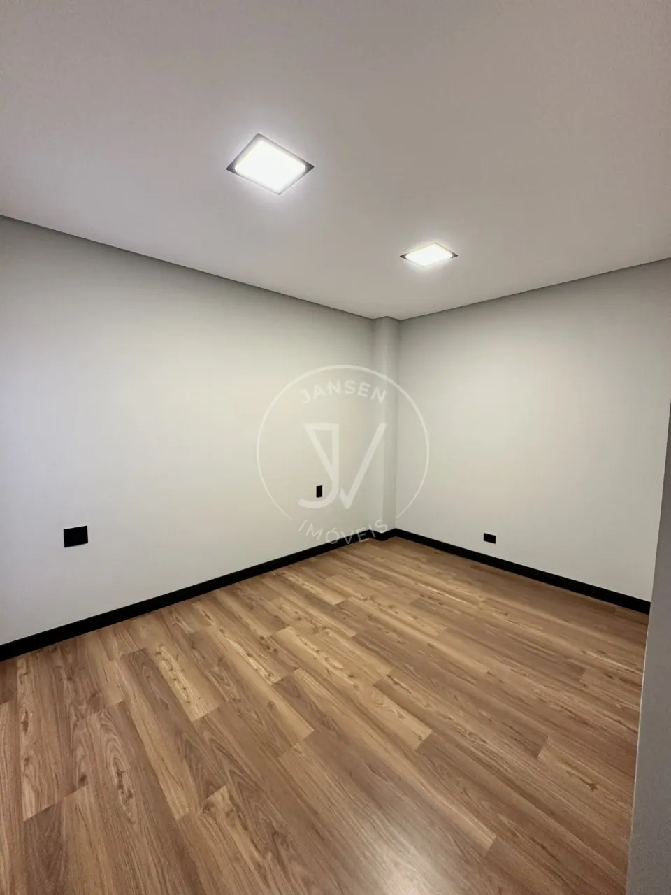Casa à Venda No Condomínio Royal Boulevard Em Ibiporã - foto 14 de 20