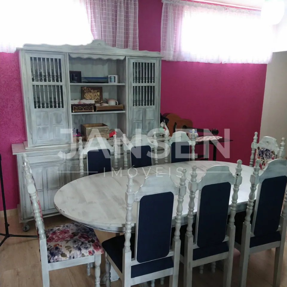 Casa com Barracão comercial - foto 11 de 31