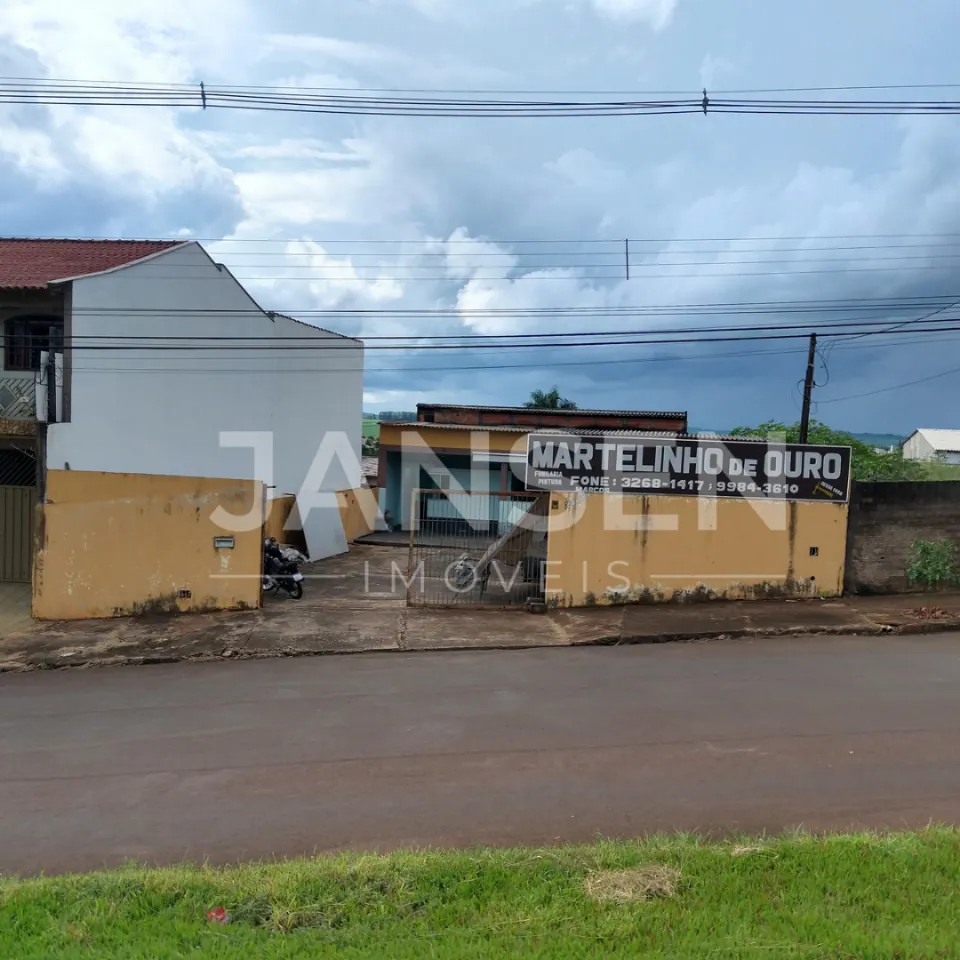 Casa com Barracão comercial - foto 2 de 31