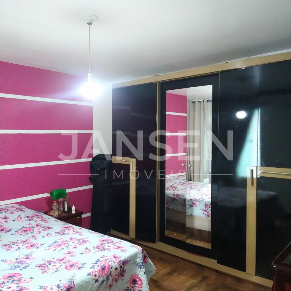 Casa com Barracão comercial - foto 22 de 31