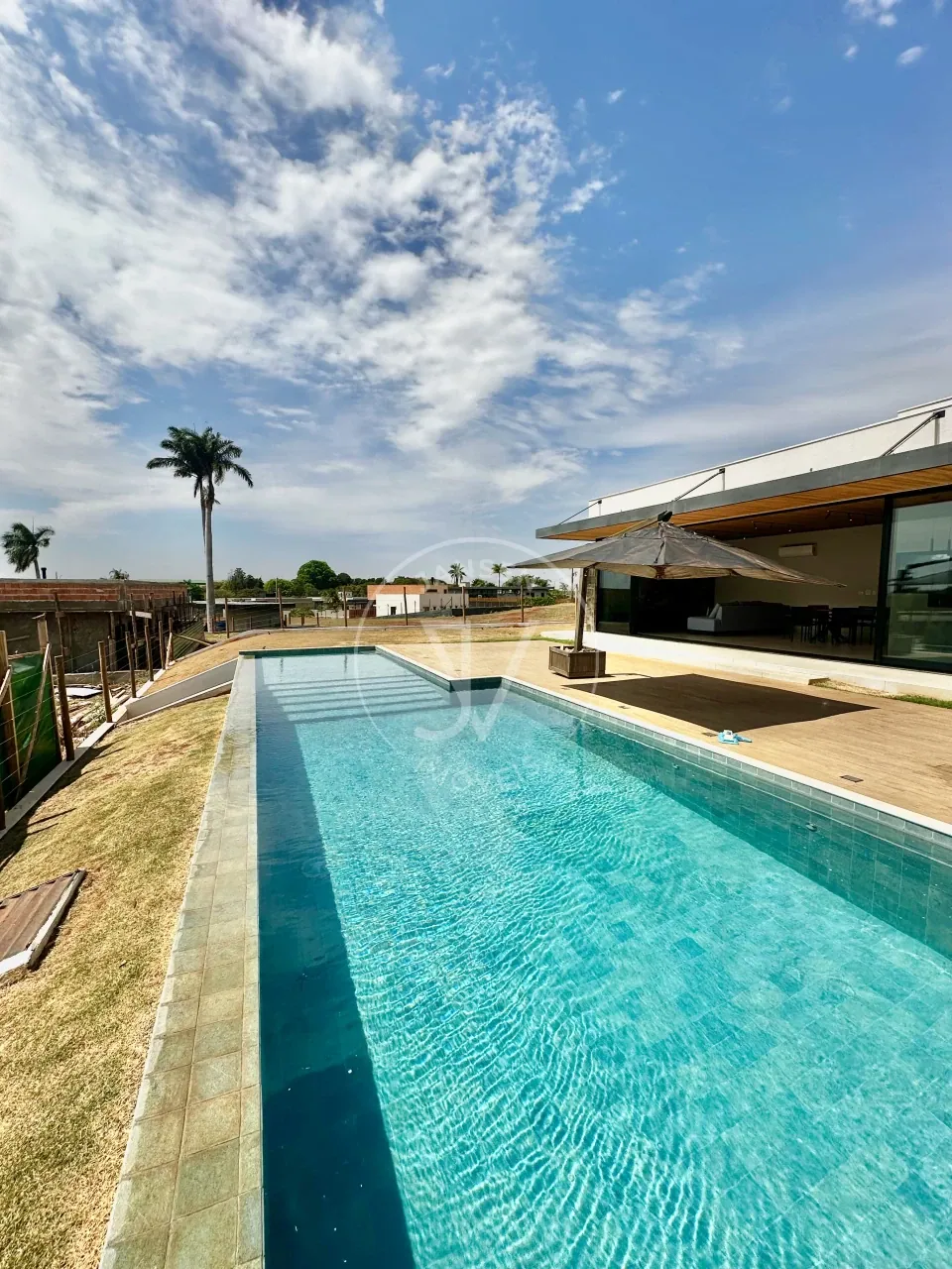 Casa De Alto Padrão à Venda Em Condomínio Estância Punta Del Este - foto 1 de 20