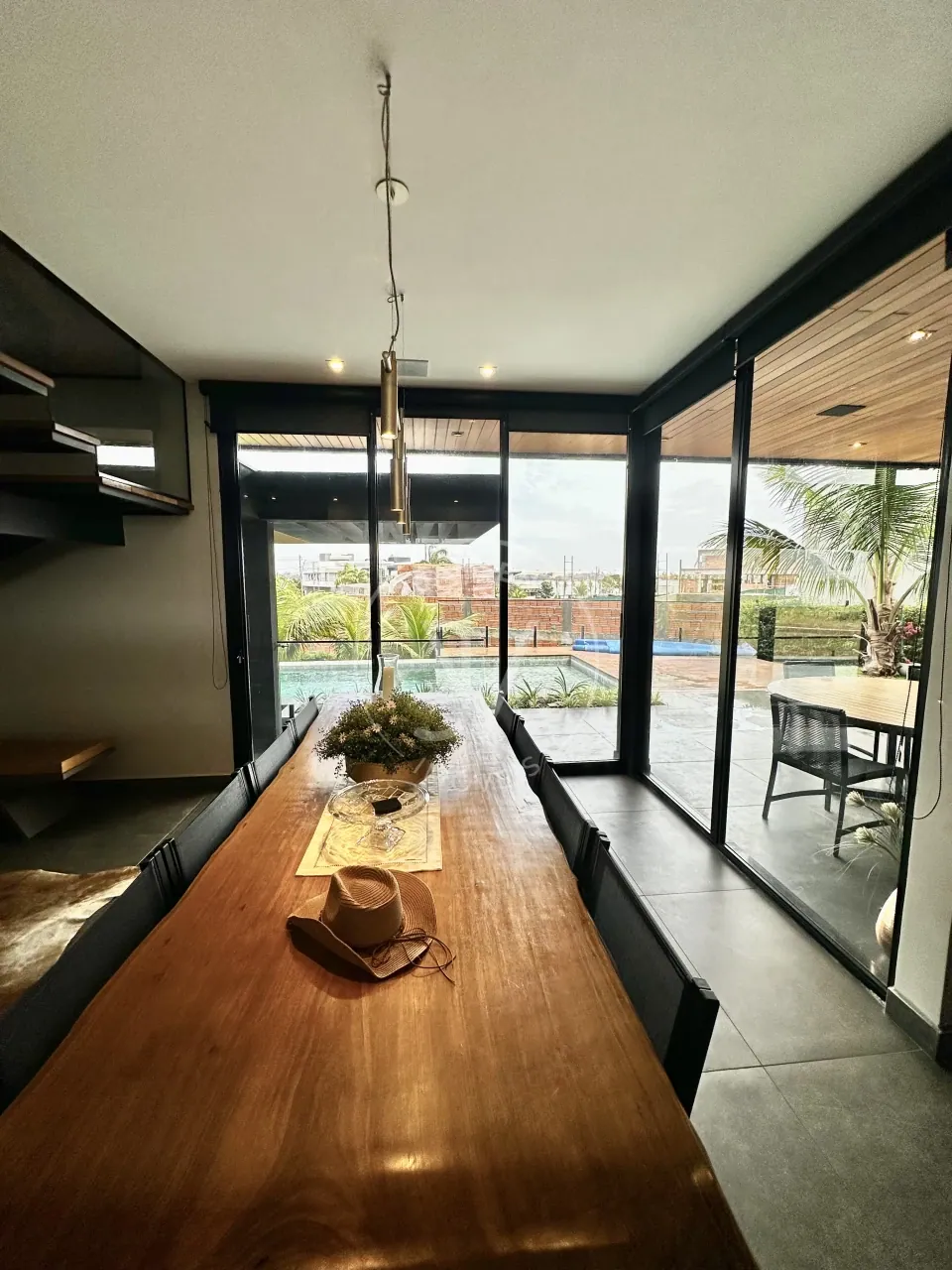 Casa De Alto Padrão à Venda Em Condomínio Estância Punta Del Este - foto 13 de 20
