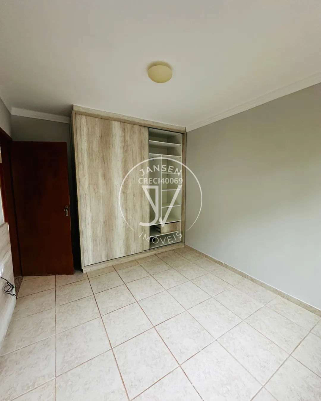 Casa Térrea à Venda Em Condomínio Fechado - foto 10 de 13