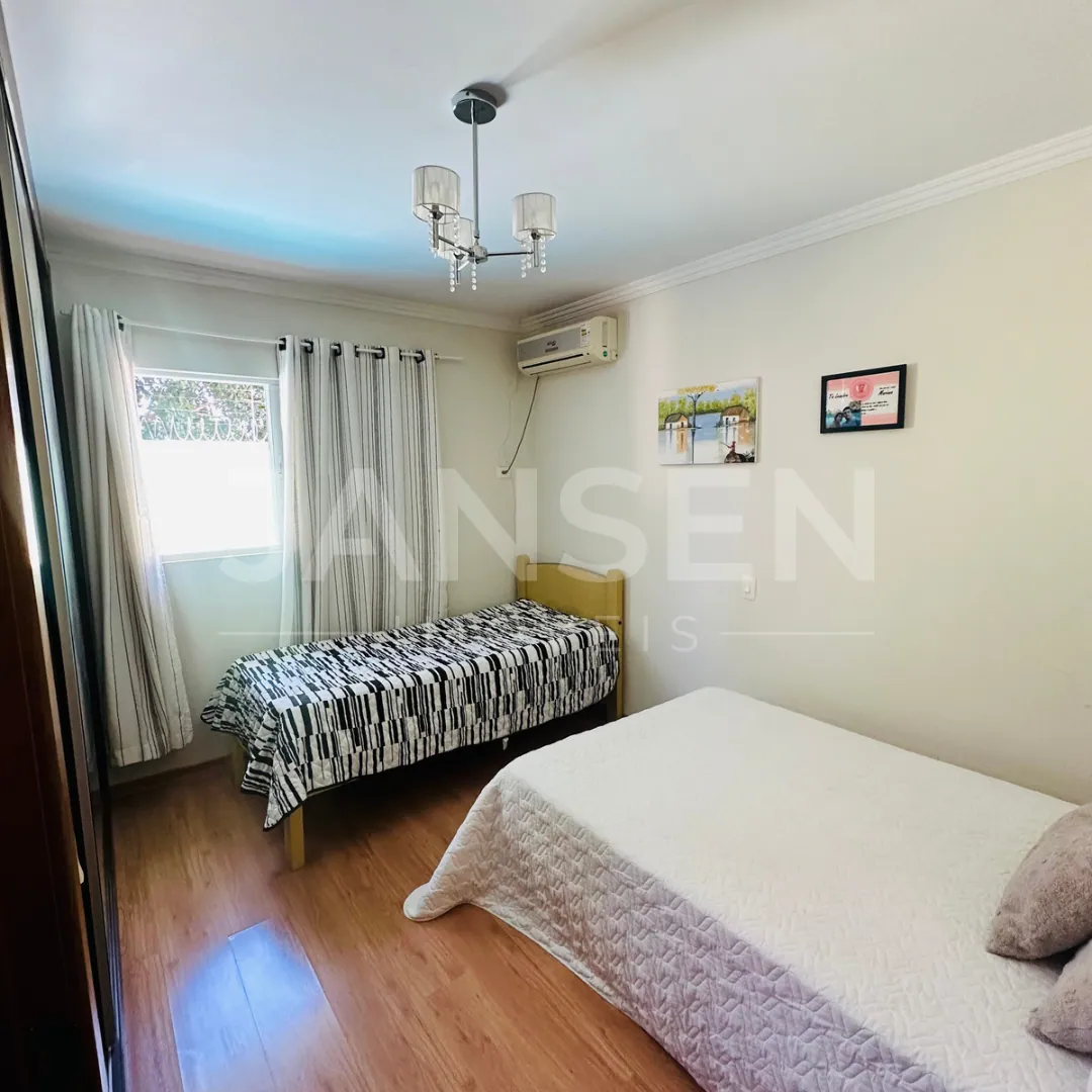 Casa térrea de alto padrão com piscina e amplo espaço gourmet a venda Setor 1 Ibiporã - foto 7 de 19