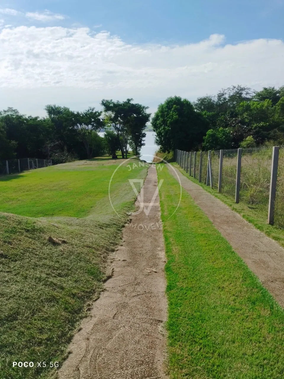Chácara à Venda Condomínio Riviera Do Nascente Em Alvorada Do Sul - foto 1 de 17