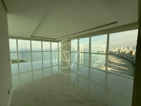 Cobertura De Luxo No Skyline Tower Balneário Camboriú