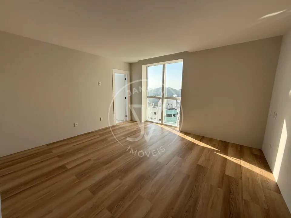 Cobertura De Luxo No Skyline Tower Balneário Camboriú - foto 10 de 12