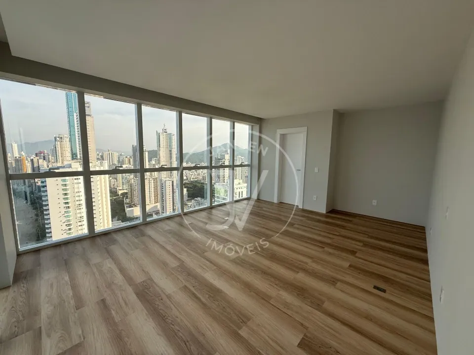 Cobertura De Luxo No Skyline Tower Balneário Camboriú - foto 8 de 12