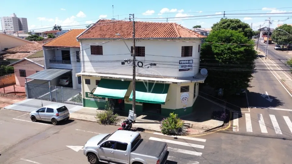Imóvel Comercial à Venda No Centro De Ibiporã - foto 1 de 5