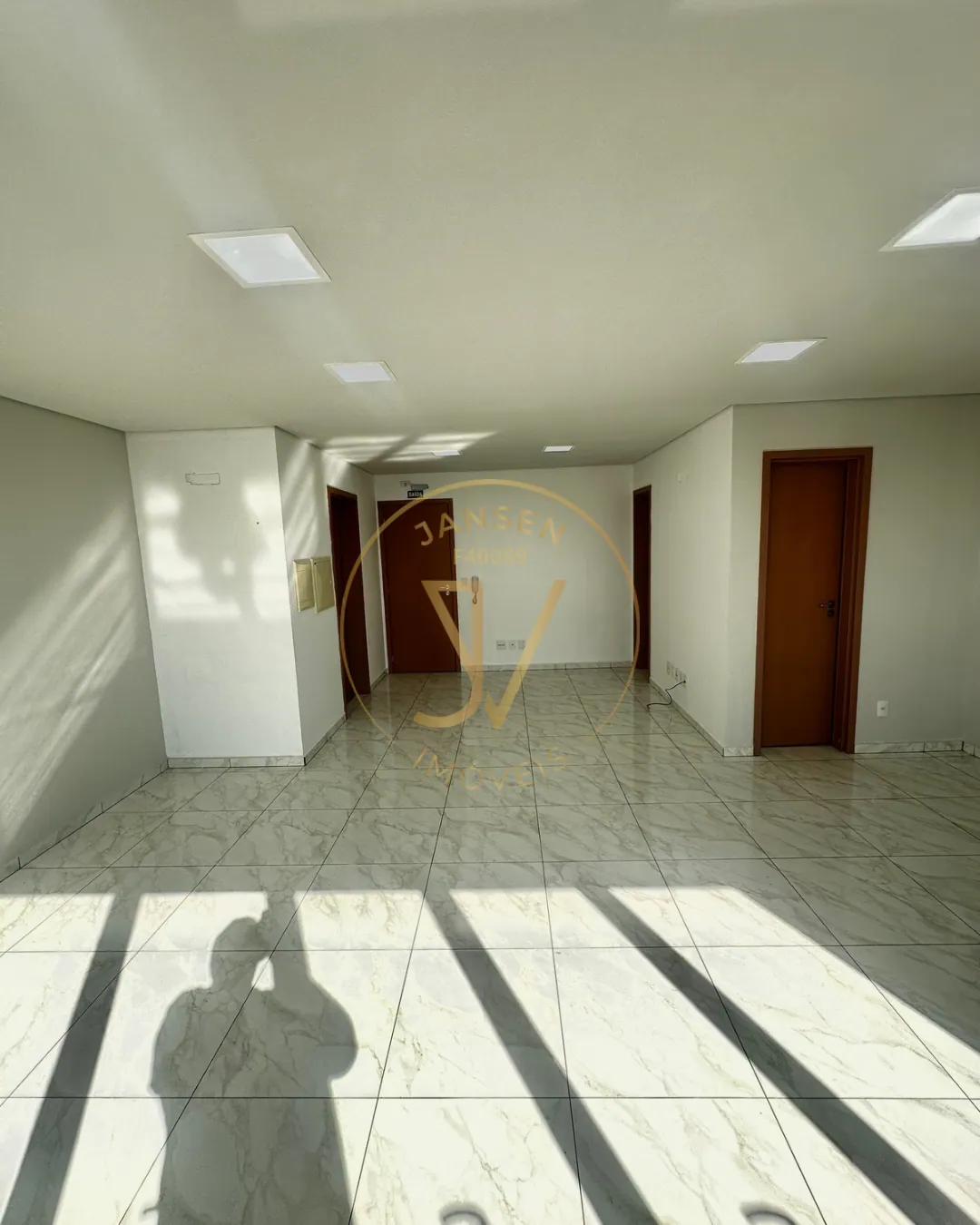 Sala Comercial à Venda Torre D’italia No Centro De Ibiporã - foto 7 de 16