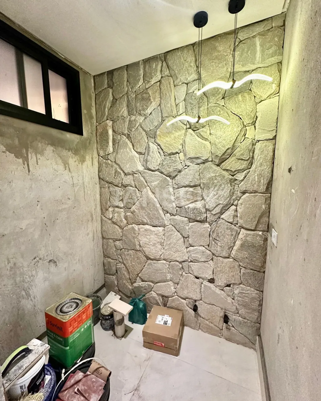 Sobrado com cinema e piscina com borda infinita a venda no Condominio Royal Boulevard Ibiporã - foto 6 de 23