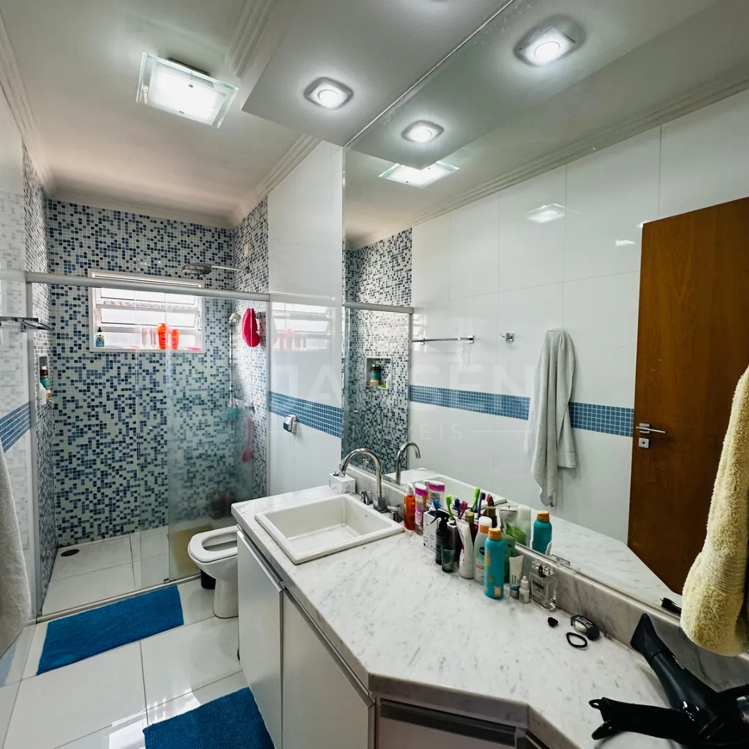 Sobrado de alto padrão com suíte presidencial com Spa, espaço gourmet e lazer incrível… - foto 13 de 31